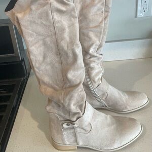 BRAND NEW Never Worn slouch suede orthopedic knee high boots!!